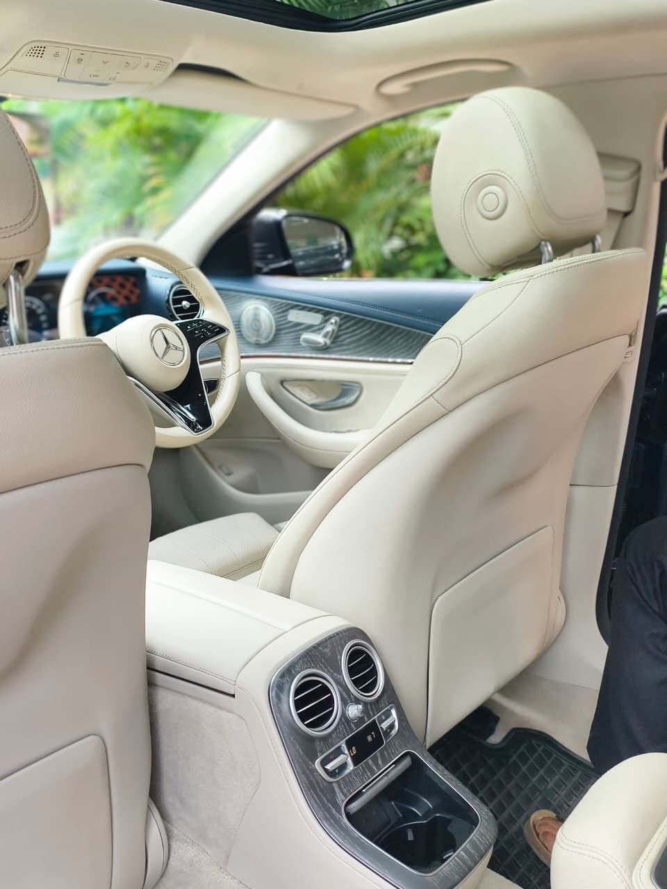 Benz E 220D Diesel Automatic 2024 - Image 4